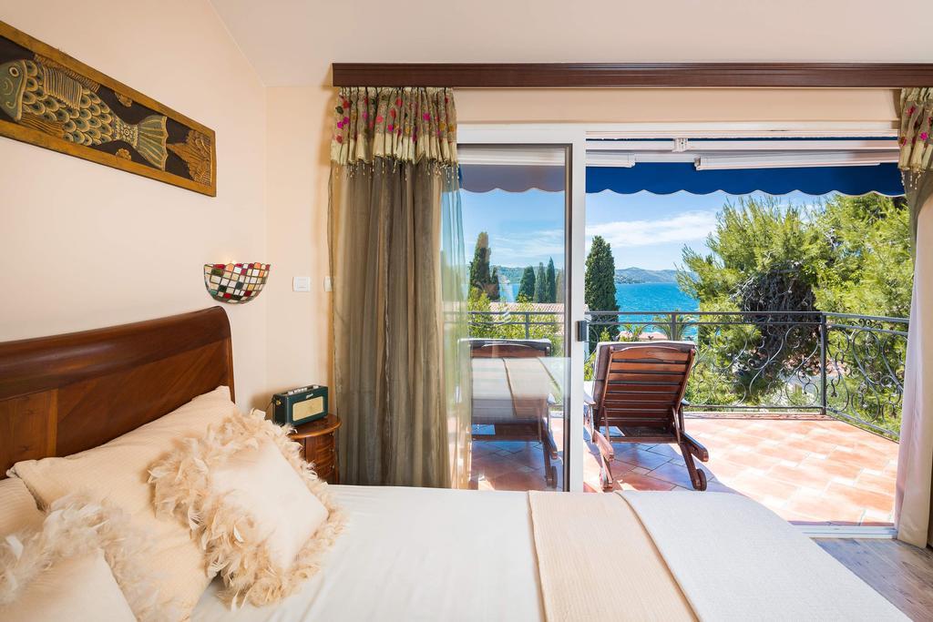 Villa Em Trogir Exteriör bild