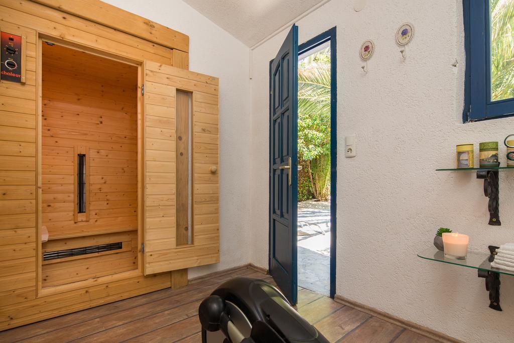 Villa Em Trogir Exteriör bild